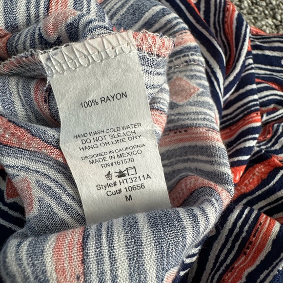 NWOT Haptics by Holly Harper Flutter Sleeve Top - Picture 6 of 6